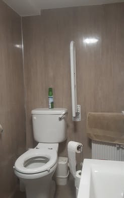 Jones Bathroom